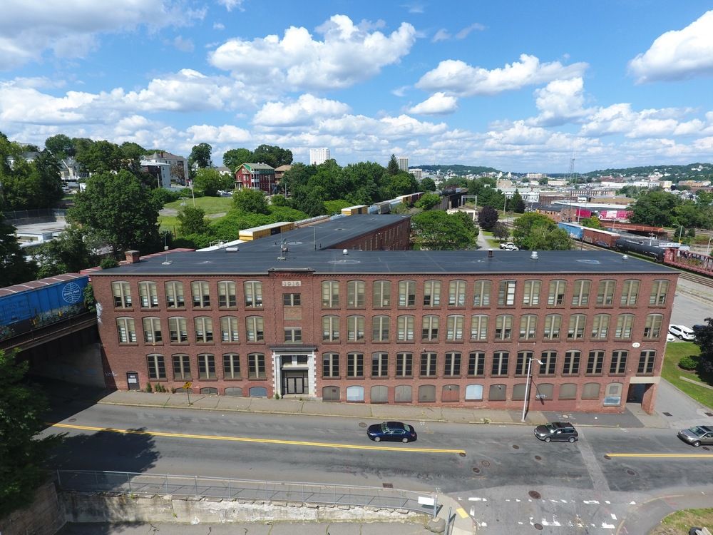 75 Hammond St, Worcester, MA 01610